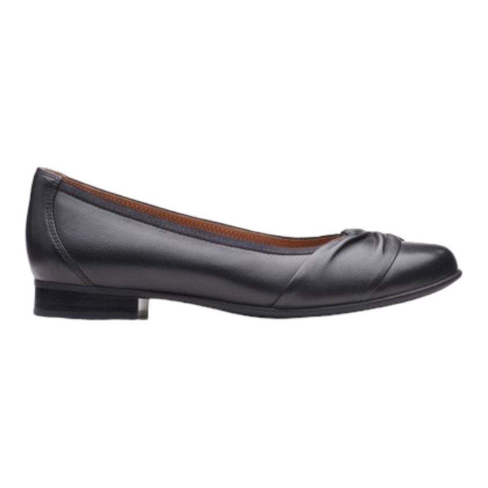 Clarks Black Un Blush Wish Leather Flat - Women